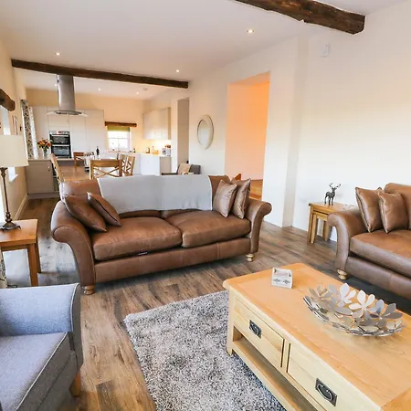 The Byre, Grange-over-sands Дом отдыха *